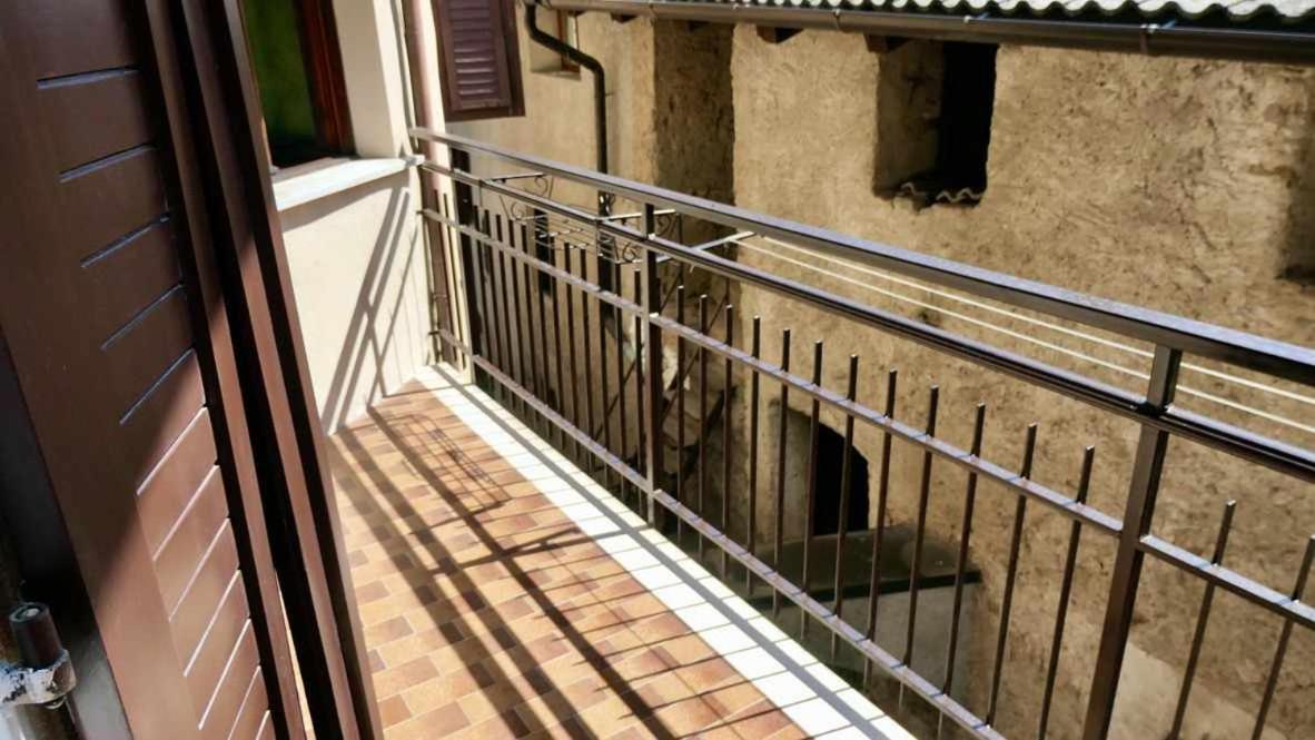 Apartamento Casa Malpaga Tenna Exterior foto